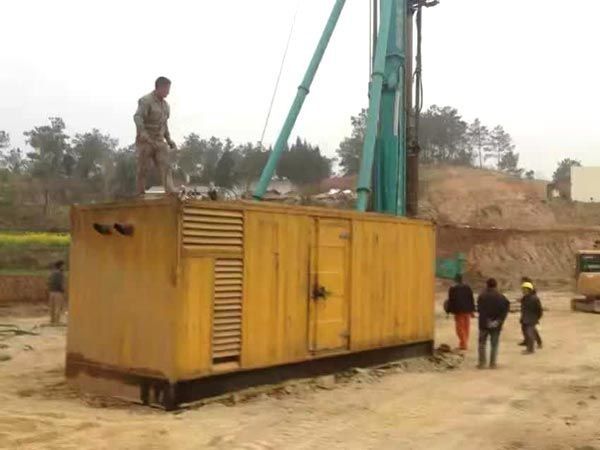 惠城如何判断水冷式机油散热器密封件是否需要更换？